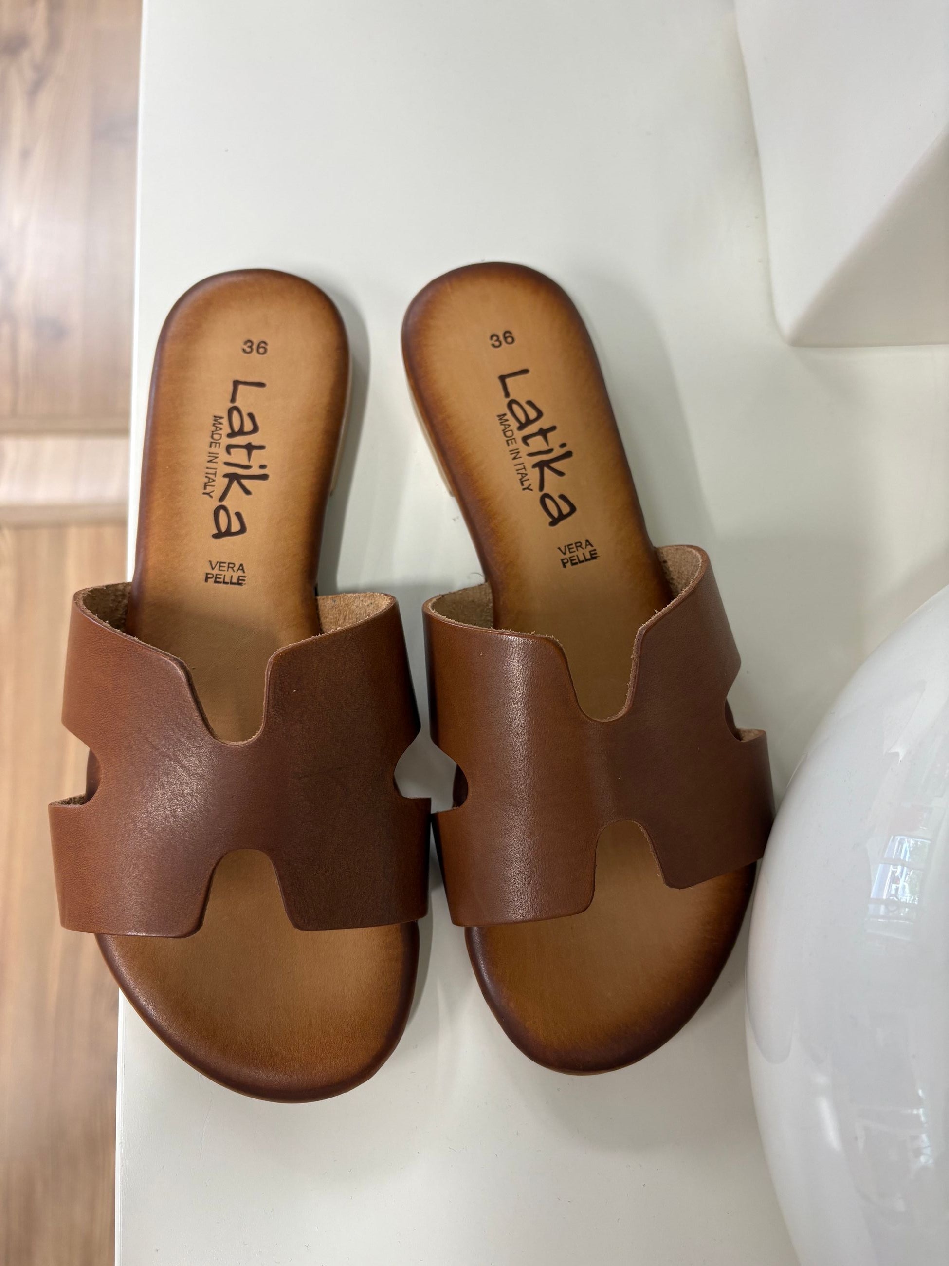 Scarpe LATIKA
