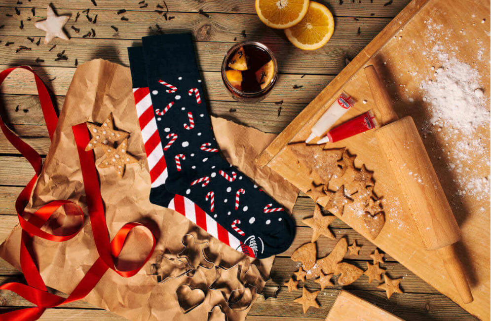 MANY MORNINGS MISPAIRED SOCKS