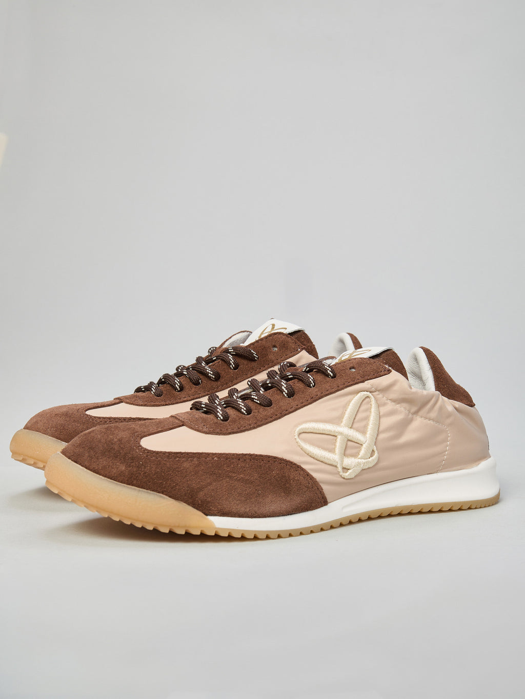 Scarpe OVYE