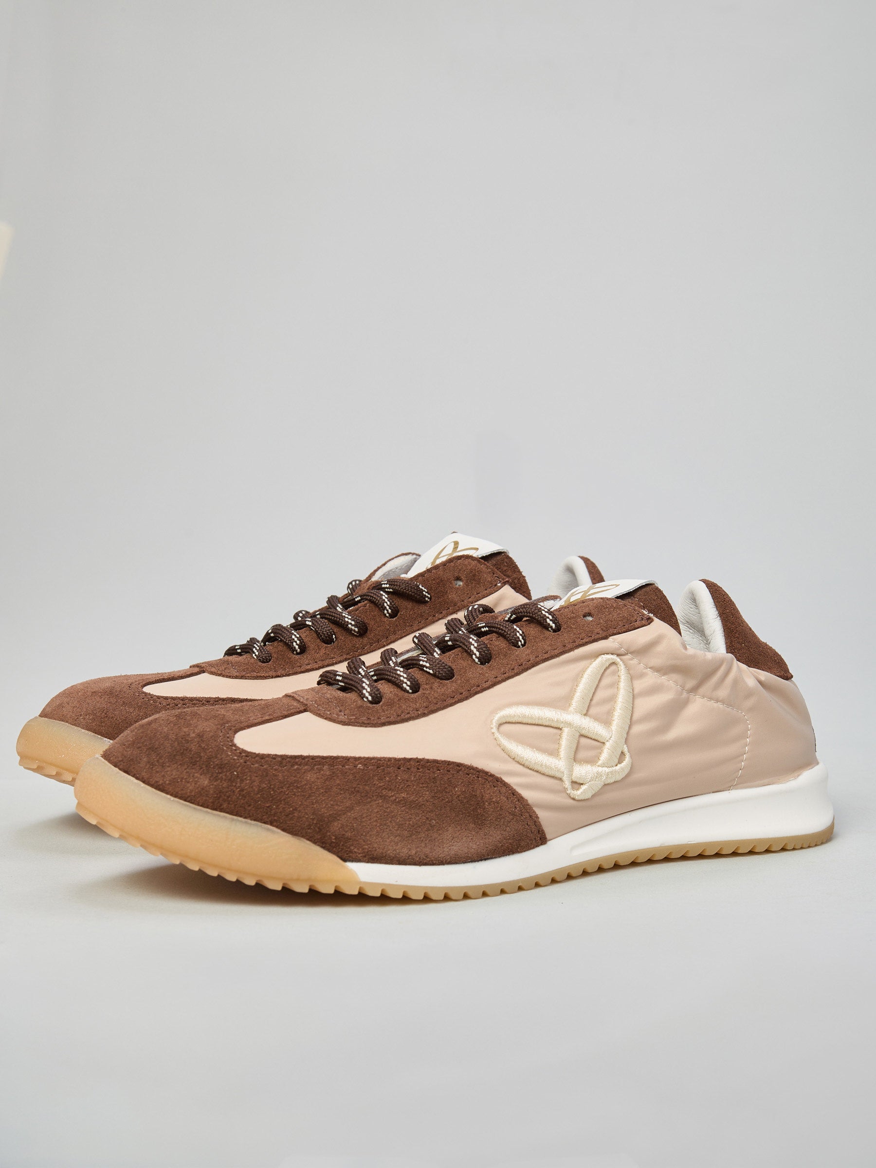 Scarpe OVYE